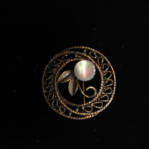 Jewelry - 💍 Vintage Brooch Pin